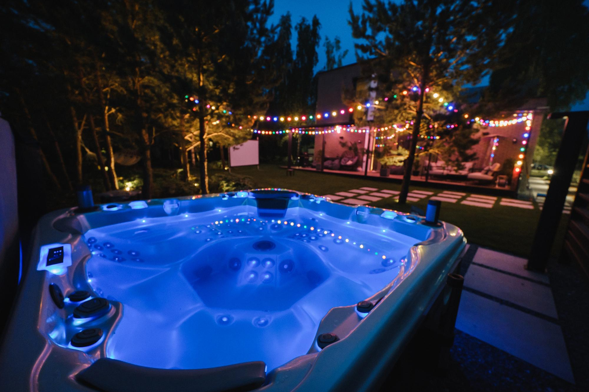 hot tub
