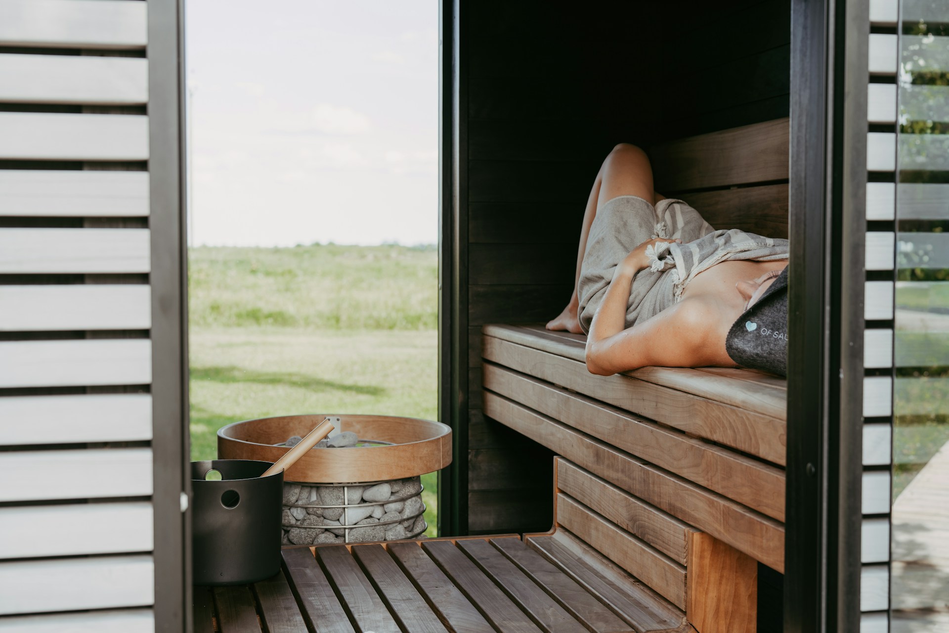 outdoor sauna